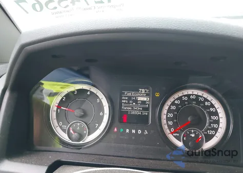 2019 Ram 1500 Classic Tradesman 4X4 6'4 Box z USA, uszkodzony, nr VIN 1C6RR7FT4KS673377